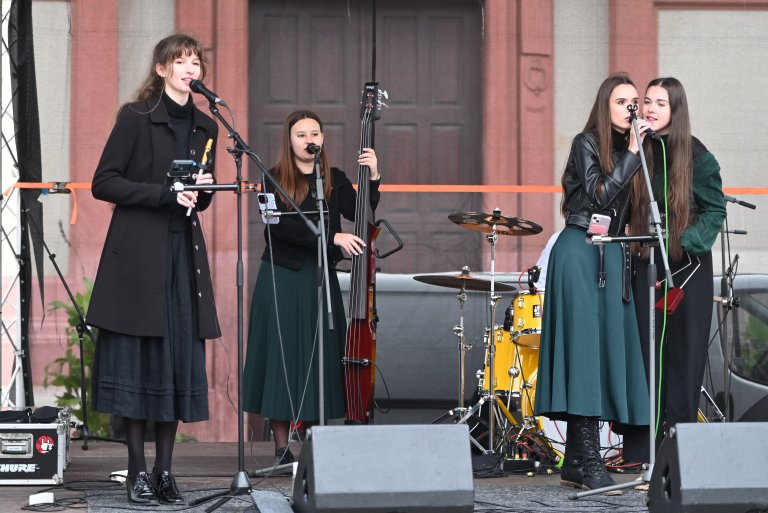 Beltane Girls