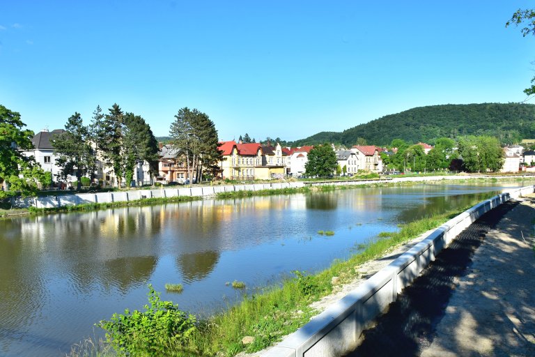 Nová protipovodňová opatření v Kropáčově ulici