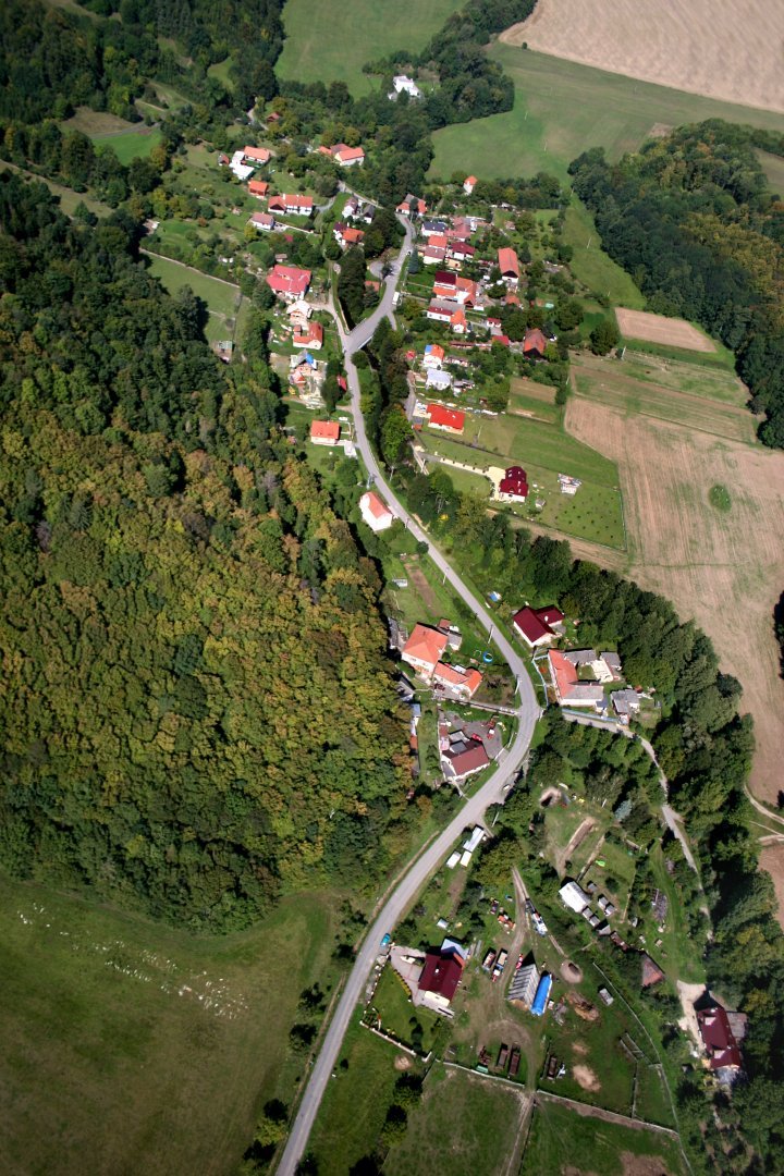 Lhotka  - letecký pohled