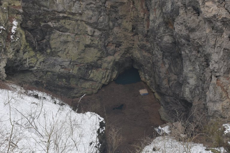 Nezměrné hlubiny pod hladinou