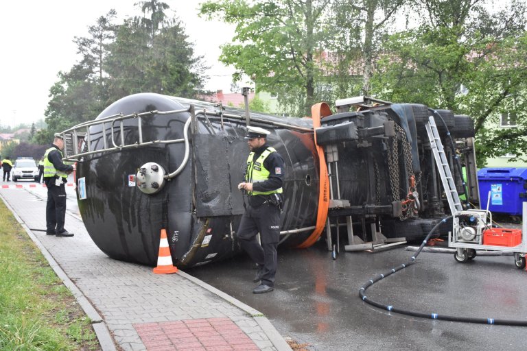 Hasiči skončili, nastupuje šetření policie