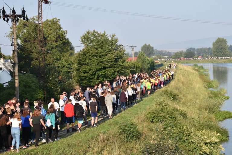 Nebylo jednoduché rozmístit jednotlivé školy podél  obou břehů Bečvy