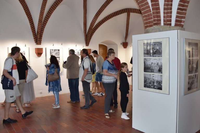 Fotografie O. Helcla jsou jádrem výstavy