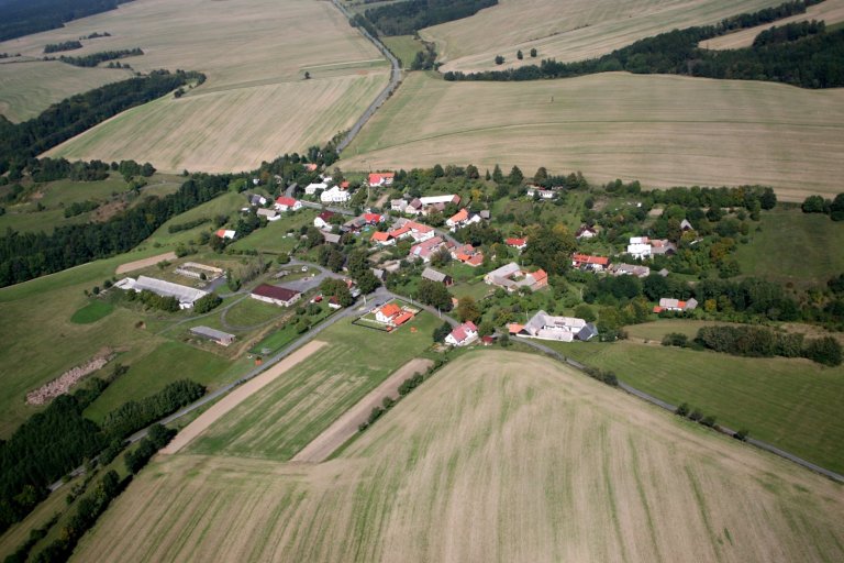 Uhřínov - letecký pohled
