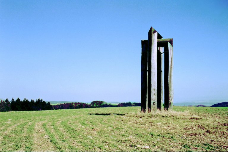 Objekty nad Uhřínovem