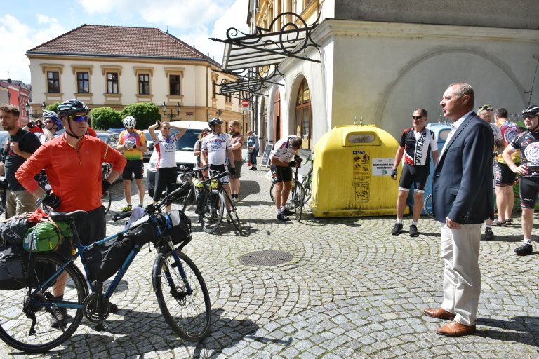 Starosta J. Kudláček oslovil cyklisty