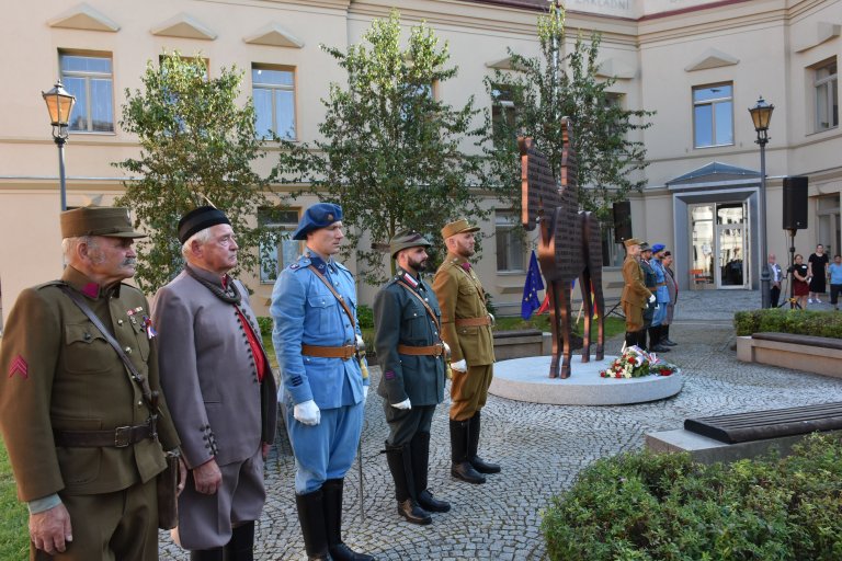 Slavnostní odhalení sochy T. G. Masaryka